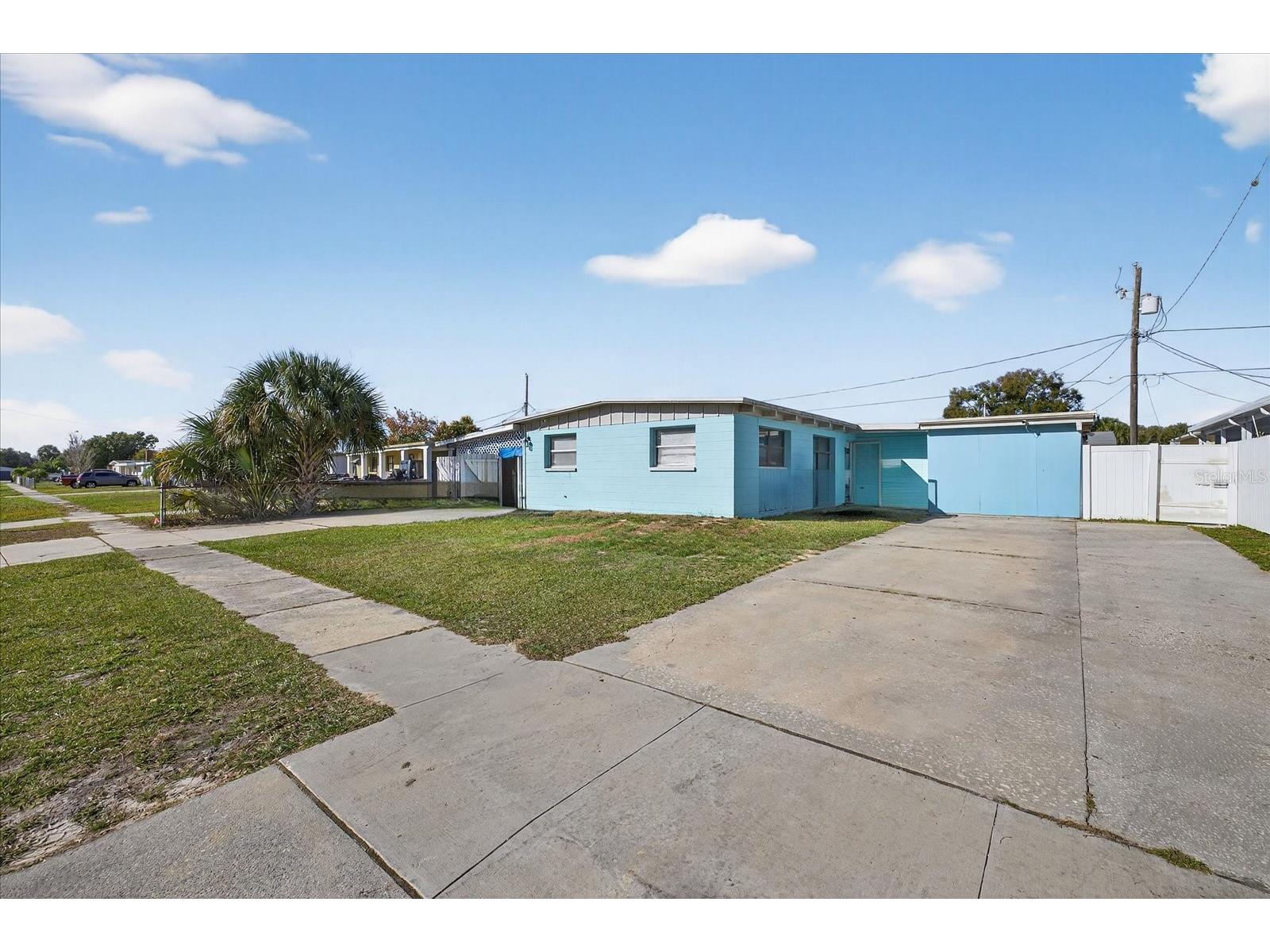 7618 Lavender Lane Tampa FL 33619 TB8465392 image3