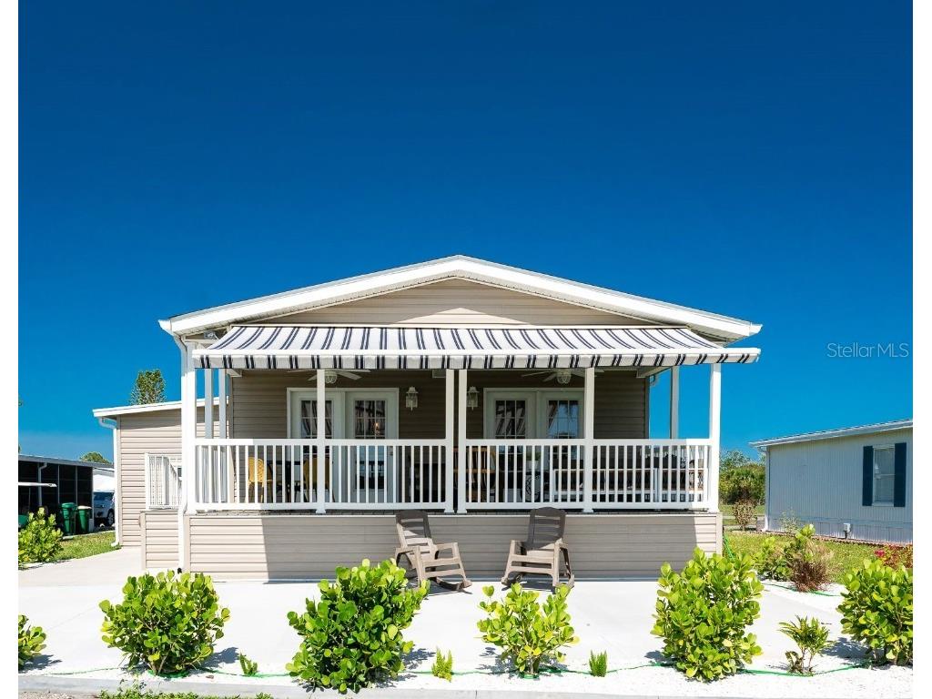 7618 Silage Circle Port Charlotte FL 33981 - BUTTERFORD WATERWAY C7471164 image1