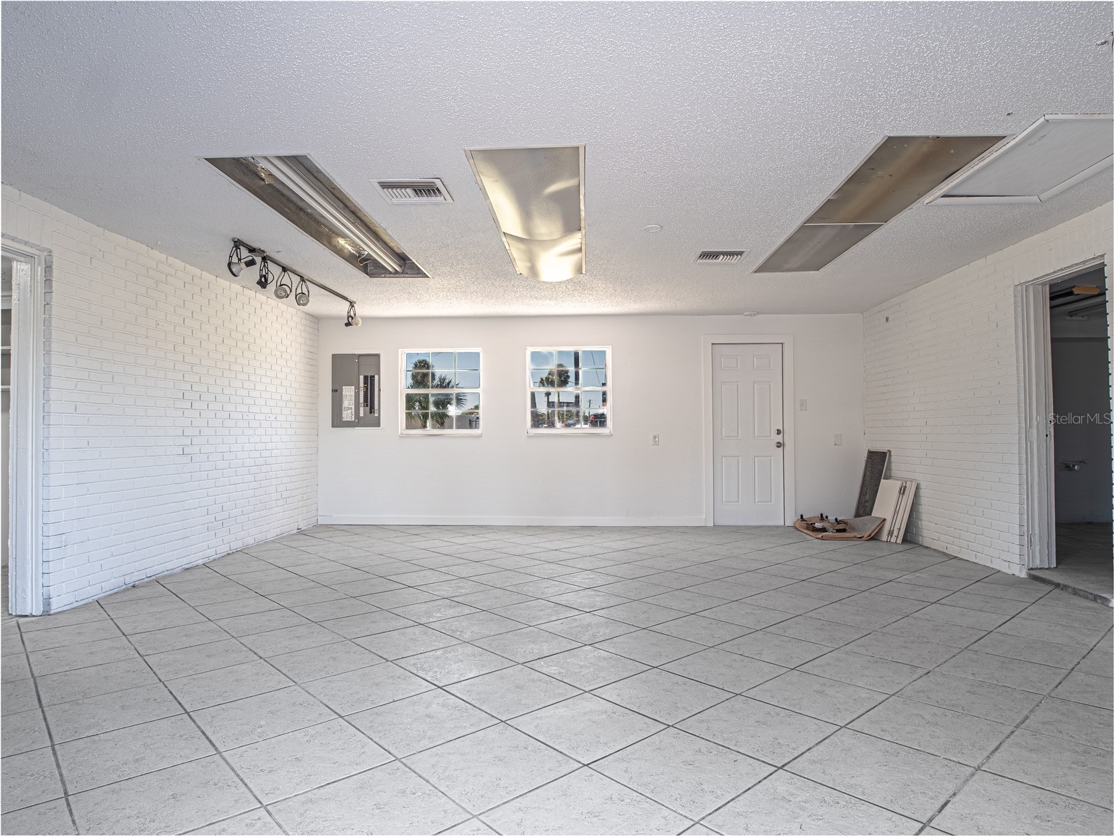 7618 Us Highway 19 New Port Richey FL 34652 TB8412109 image15