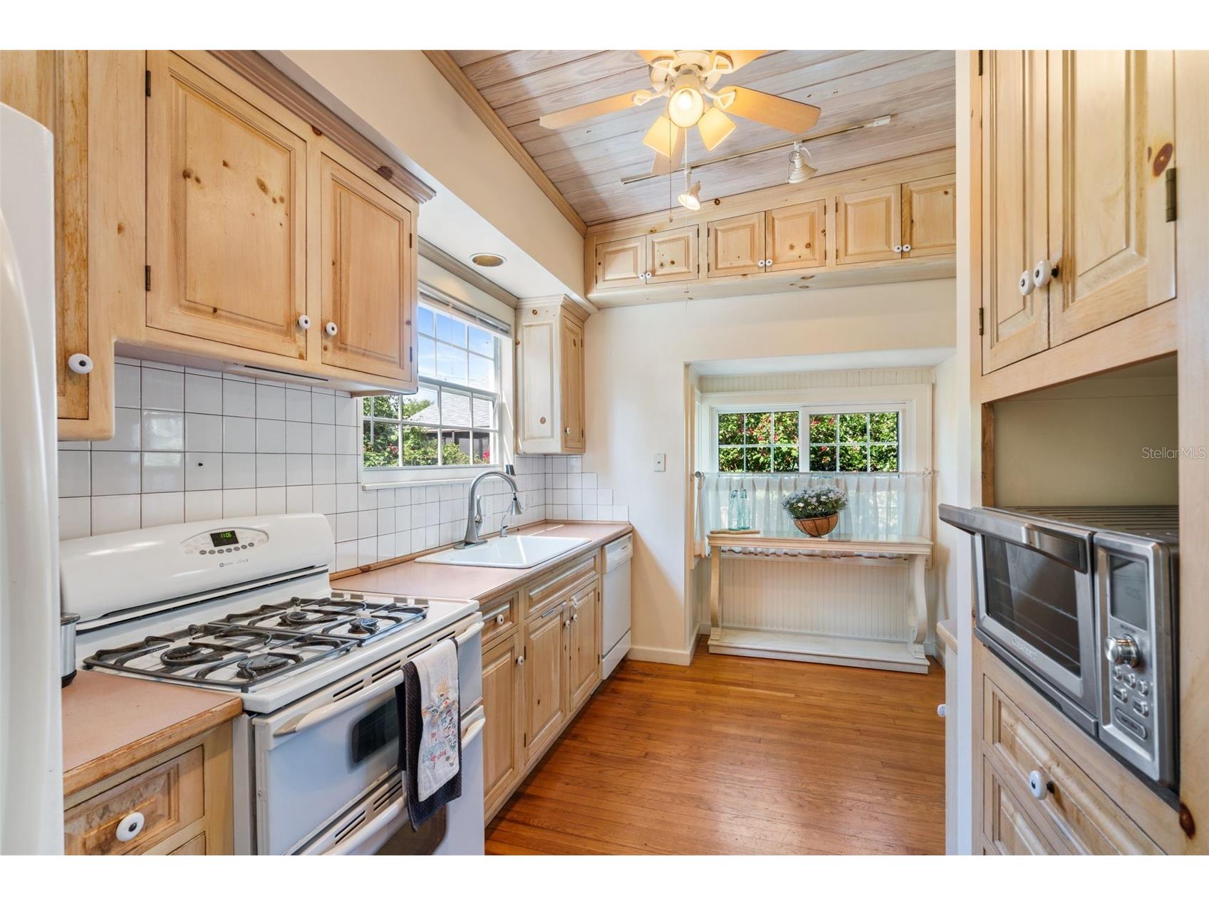 762 23rd Avenue N Saint Petersburg FL 33704 TB8498712 image15