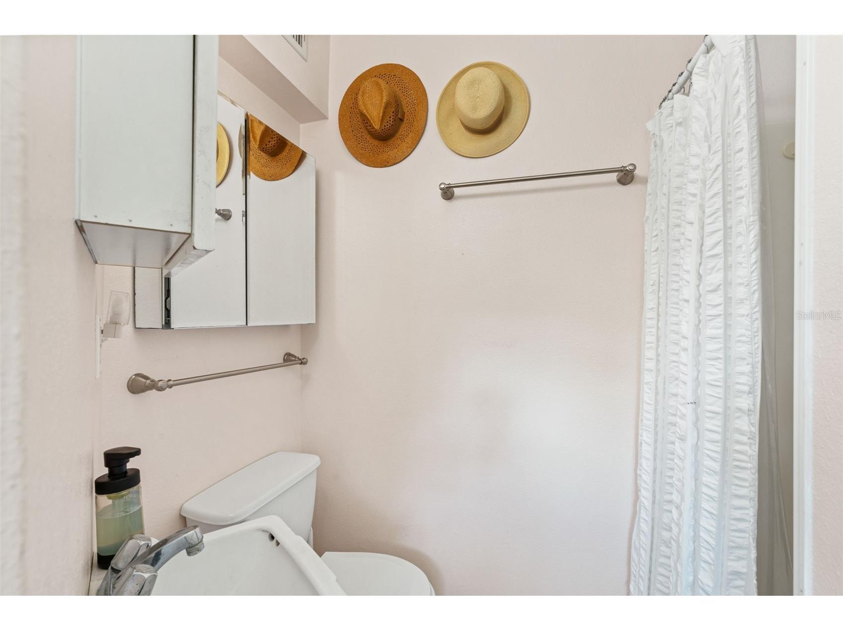 762 23rd Avenue N Saint Petersburg FL 33704 TB8498712 image18