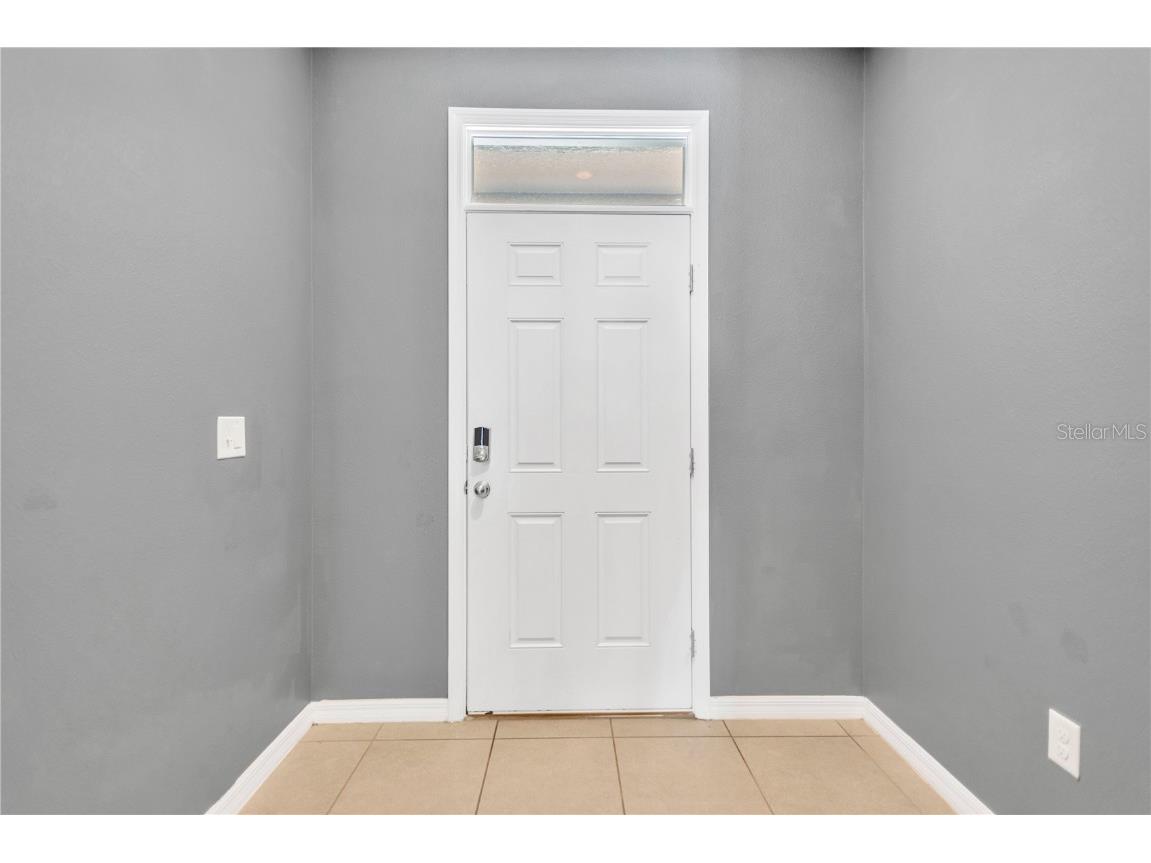 762 Barclay Wood Drive Ruskin FL 33570 TB8435966 image3