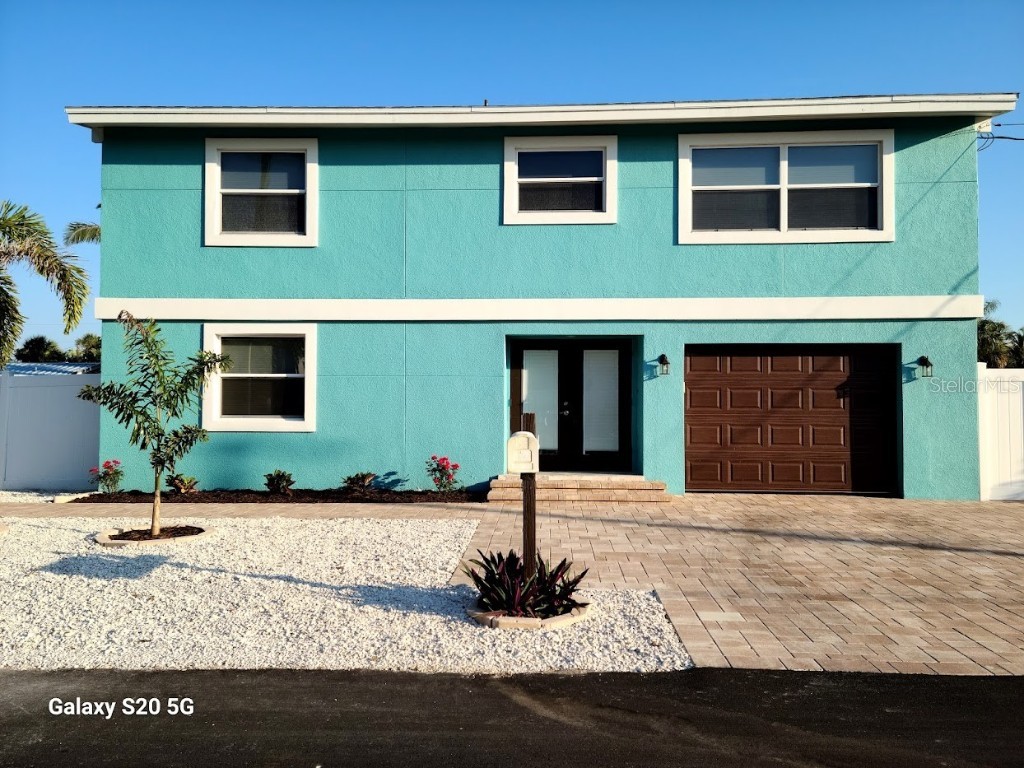 762 Jungle Queen Way Longboat Key FL 34228 - CANAL LEADING TO ICW A4561580 image1