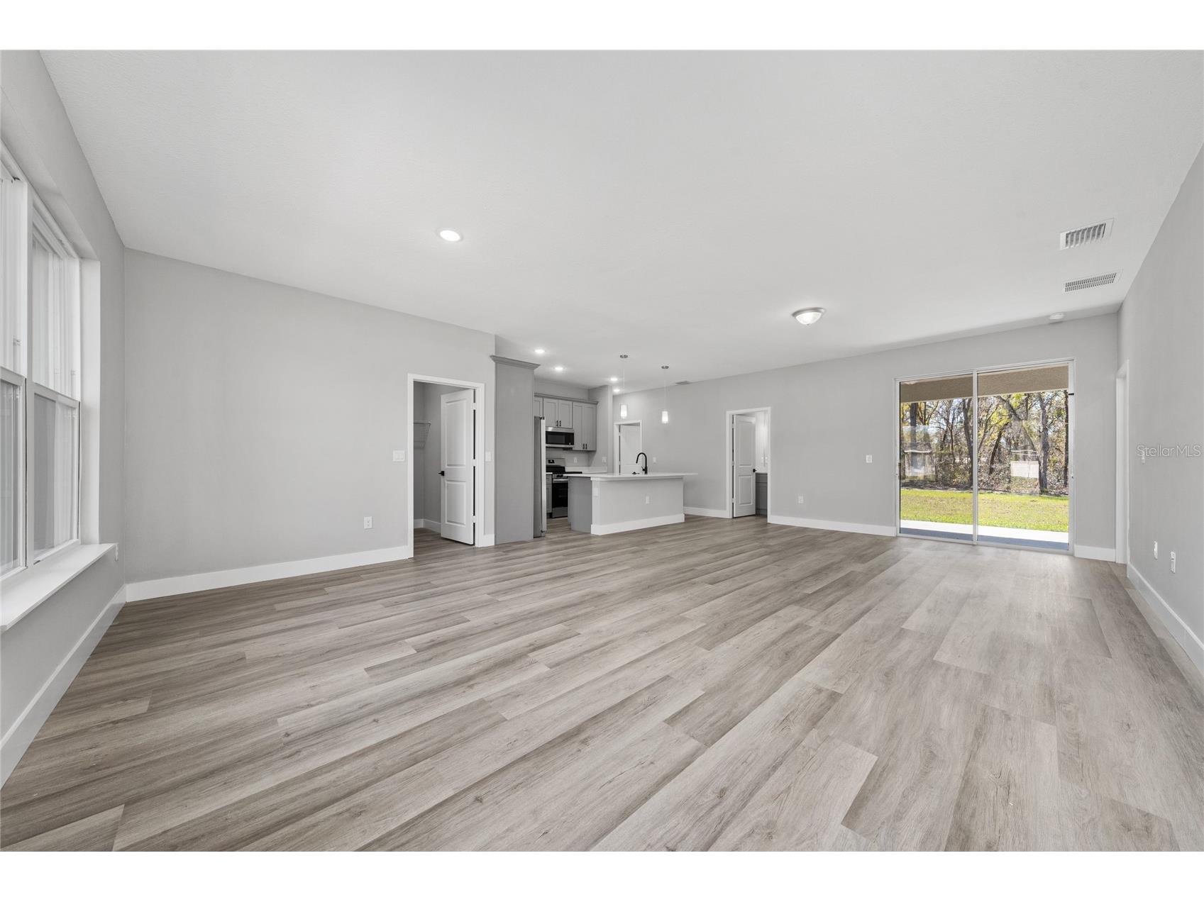 762 Marion Oaks Manor Ocala FL 34473 O6394352 image4