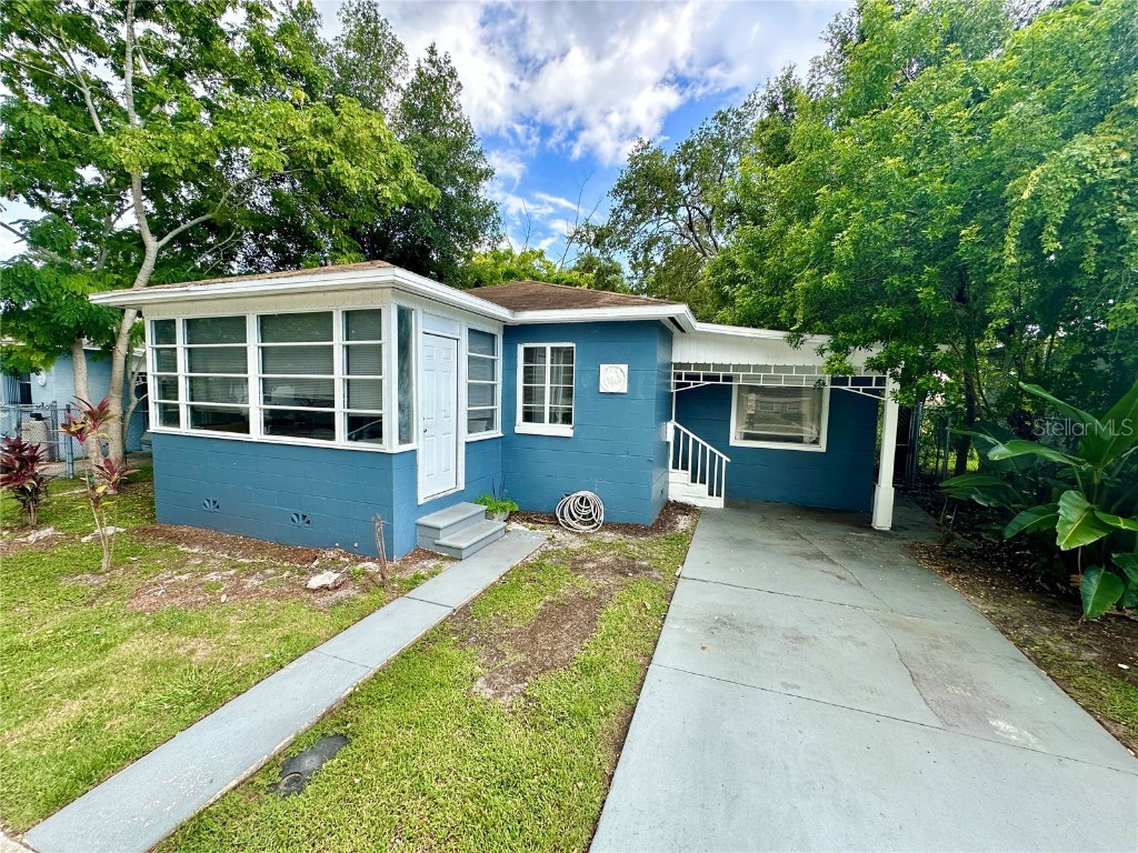 762 Paris Avenue S Saint Petersburg FL 33701 TB8453771 image1