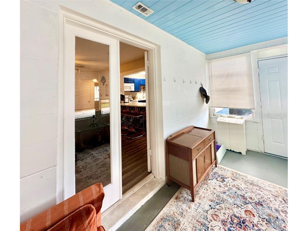 762 Paris Avenue S Saint Petersburg FL 33701 TB8453771 image5