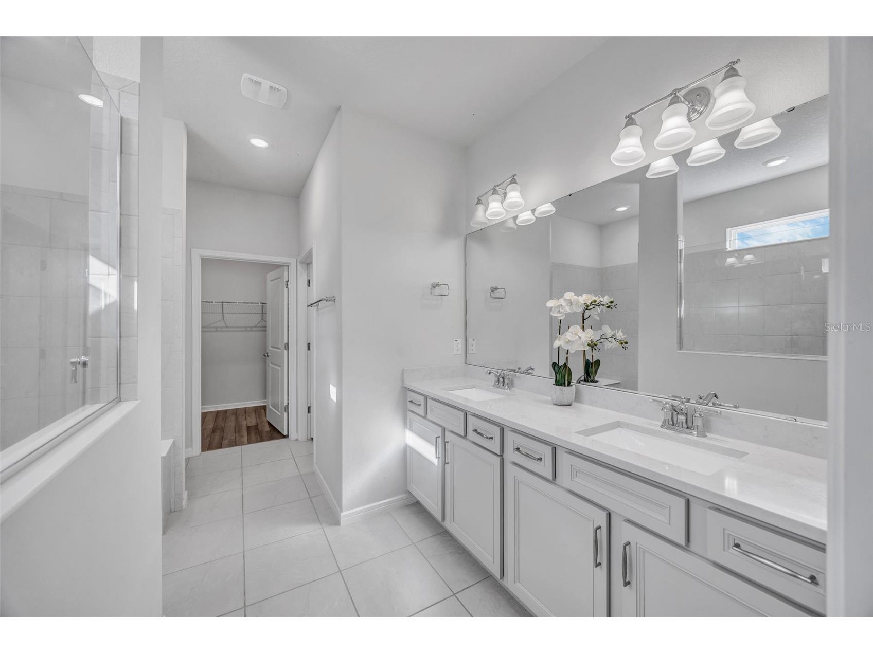 762 Parsons Mooring Court Seffner FL 33584 TB8482231 image15