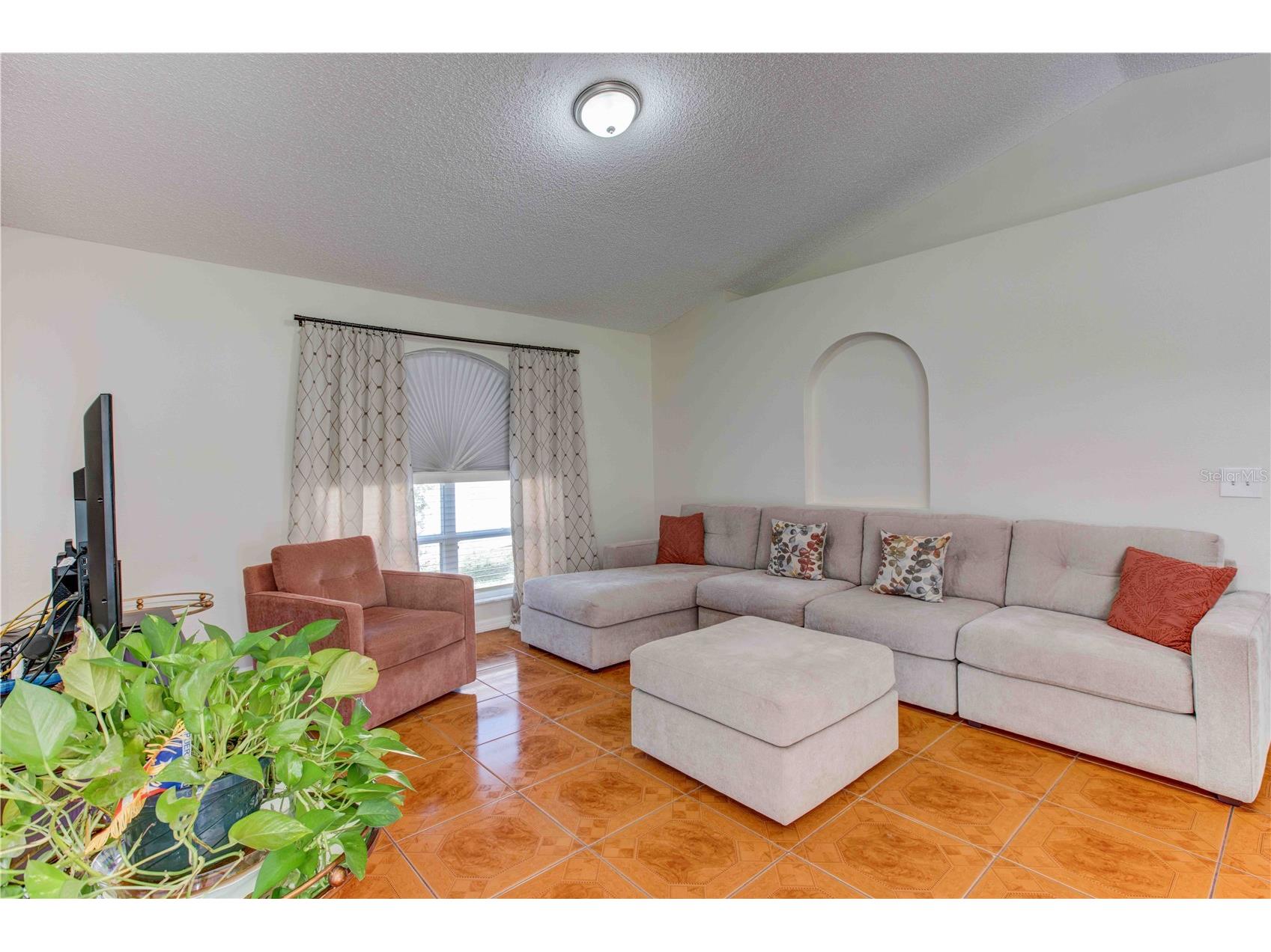 762 Toulon Drive Kissimmee FL 34759 O6374041 image3