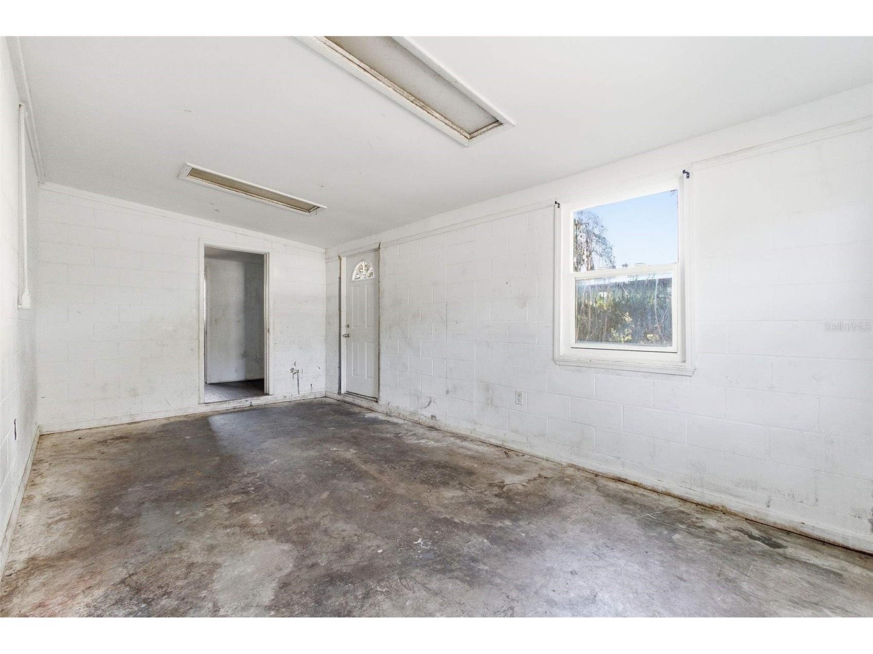 762 Valencia Avenue Orange City FL 32763 V4947275 image33