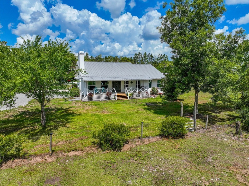 7620 261st Street E Myakka City FL 34251 A4571846 image1