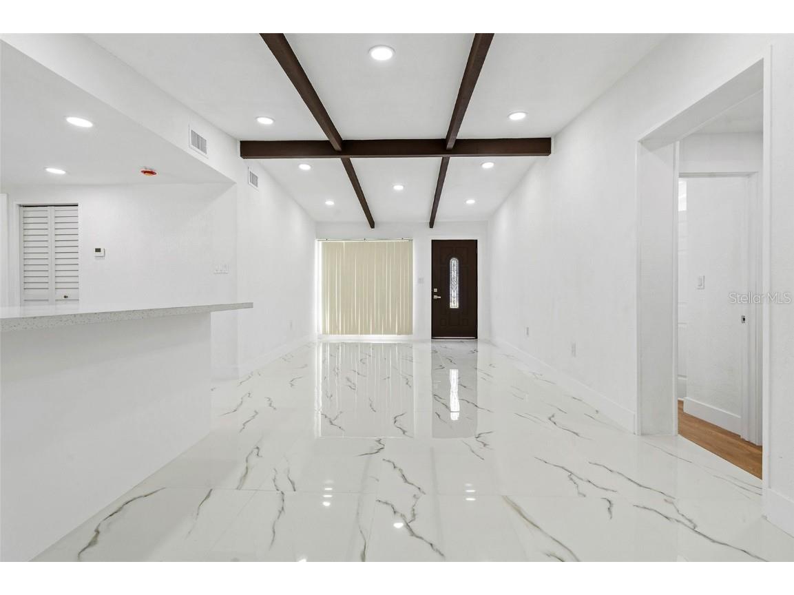 7620 Dennison Drive Tampa FL 33619 S5136024 image6