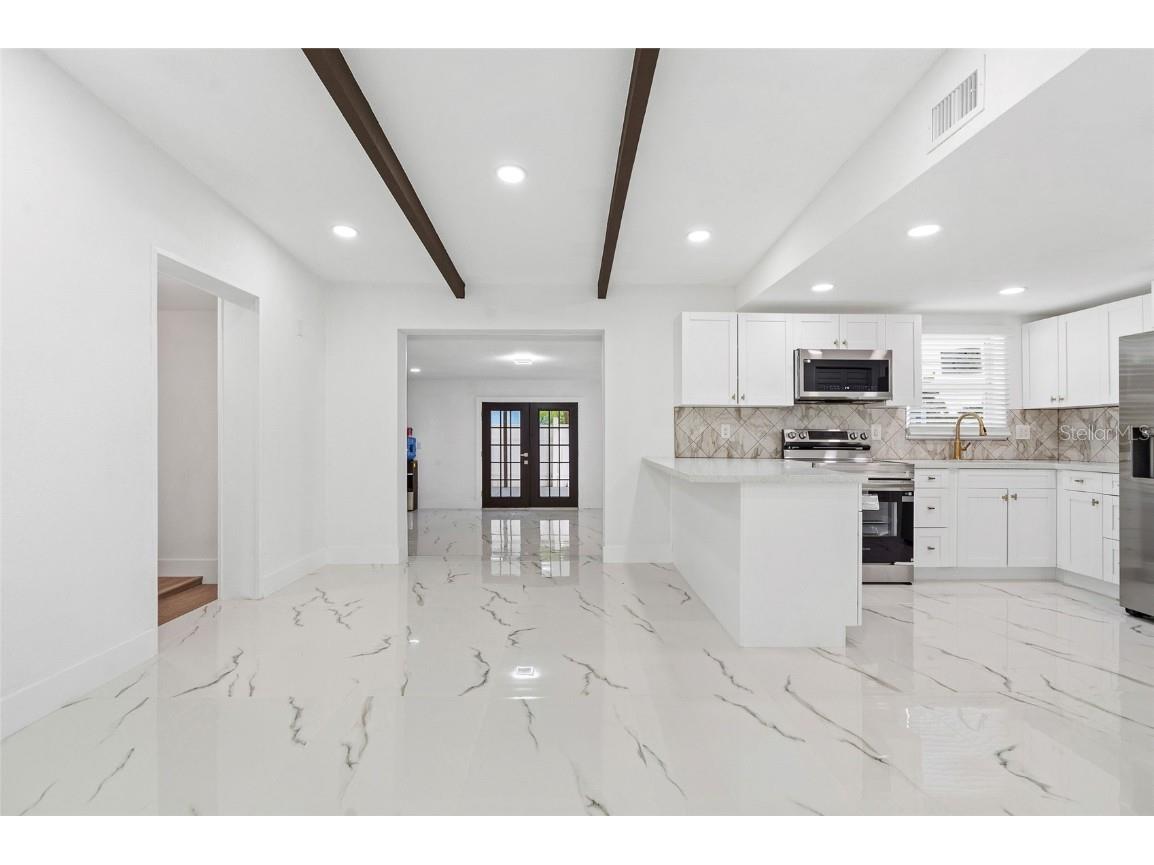 7620 Dennison Drive Tampa FL 33619 S5136024 image8