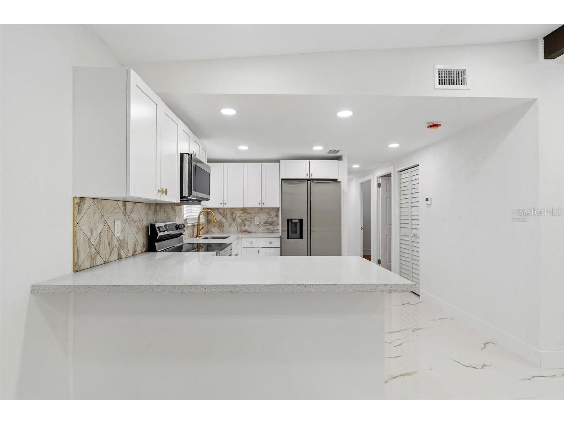 7620 Dennison Drive Tampa FL 33619 S5136024 image9