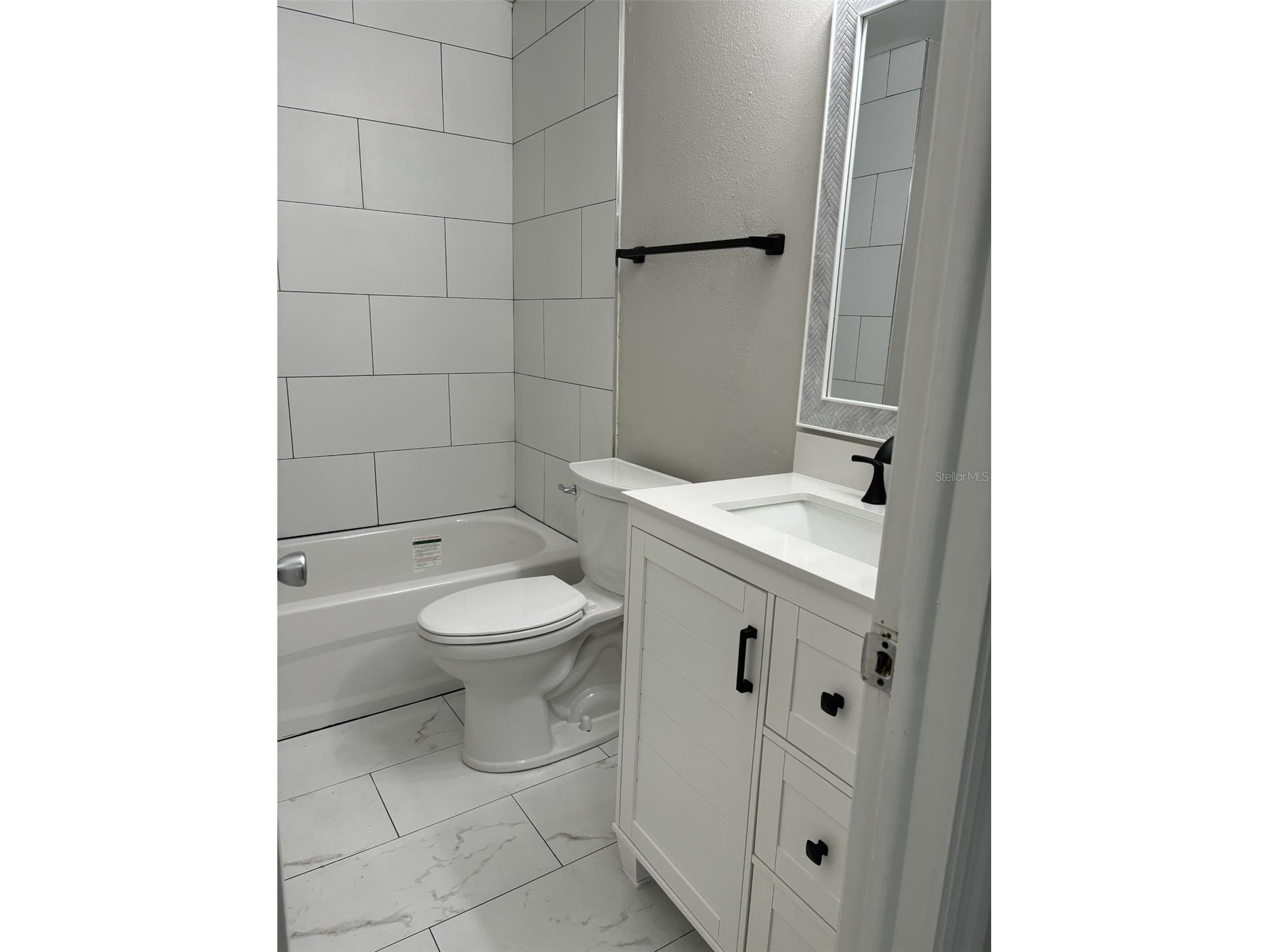 7621 Colonial Court Tampa FL 33615 TB8499698 image15