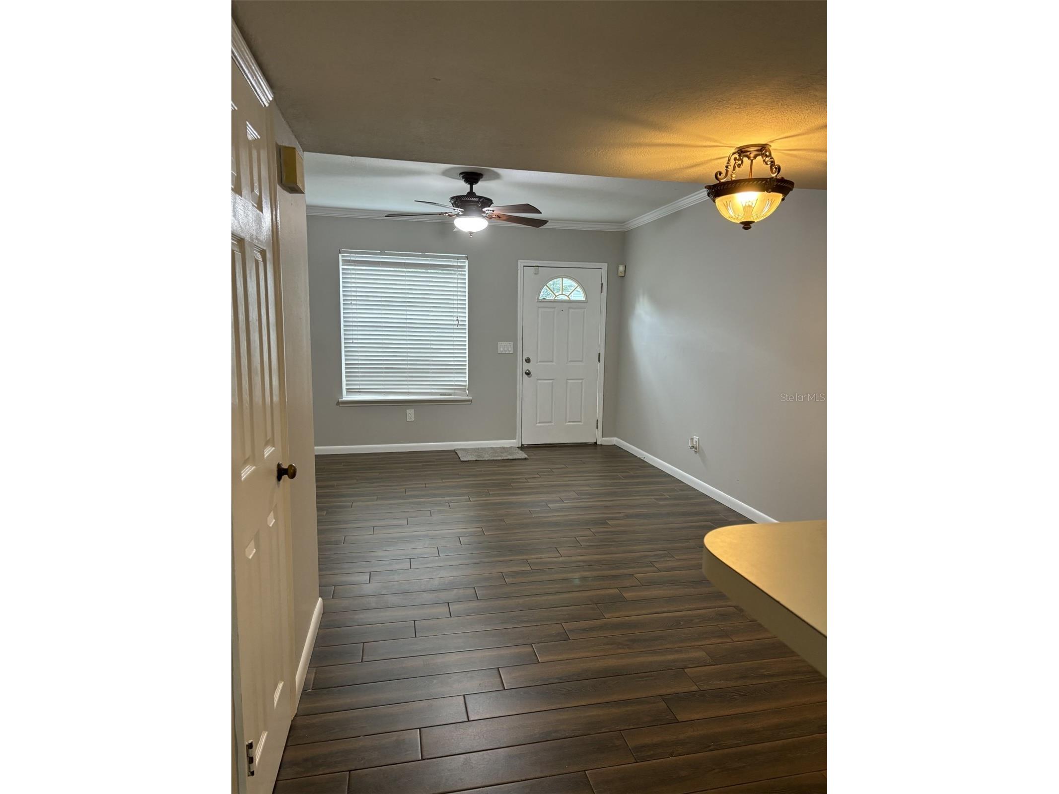 7621 Colonial Court Tampa FL 33615 TB8499698 image5