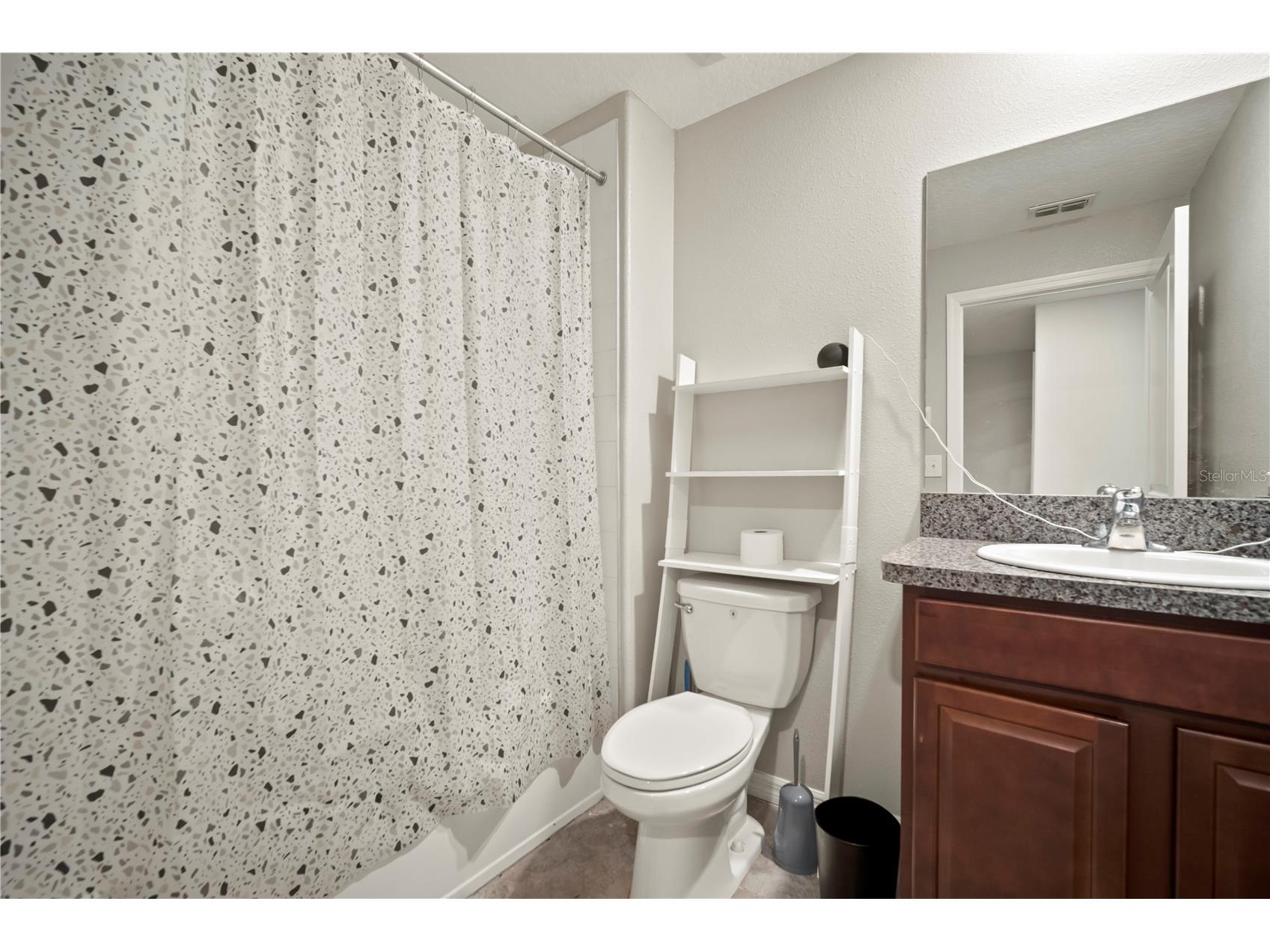 7621 Ginger Lily Court Tampa FL 33619 TB8463400 image25