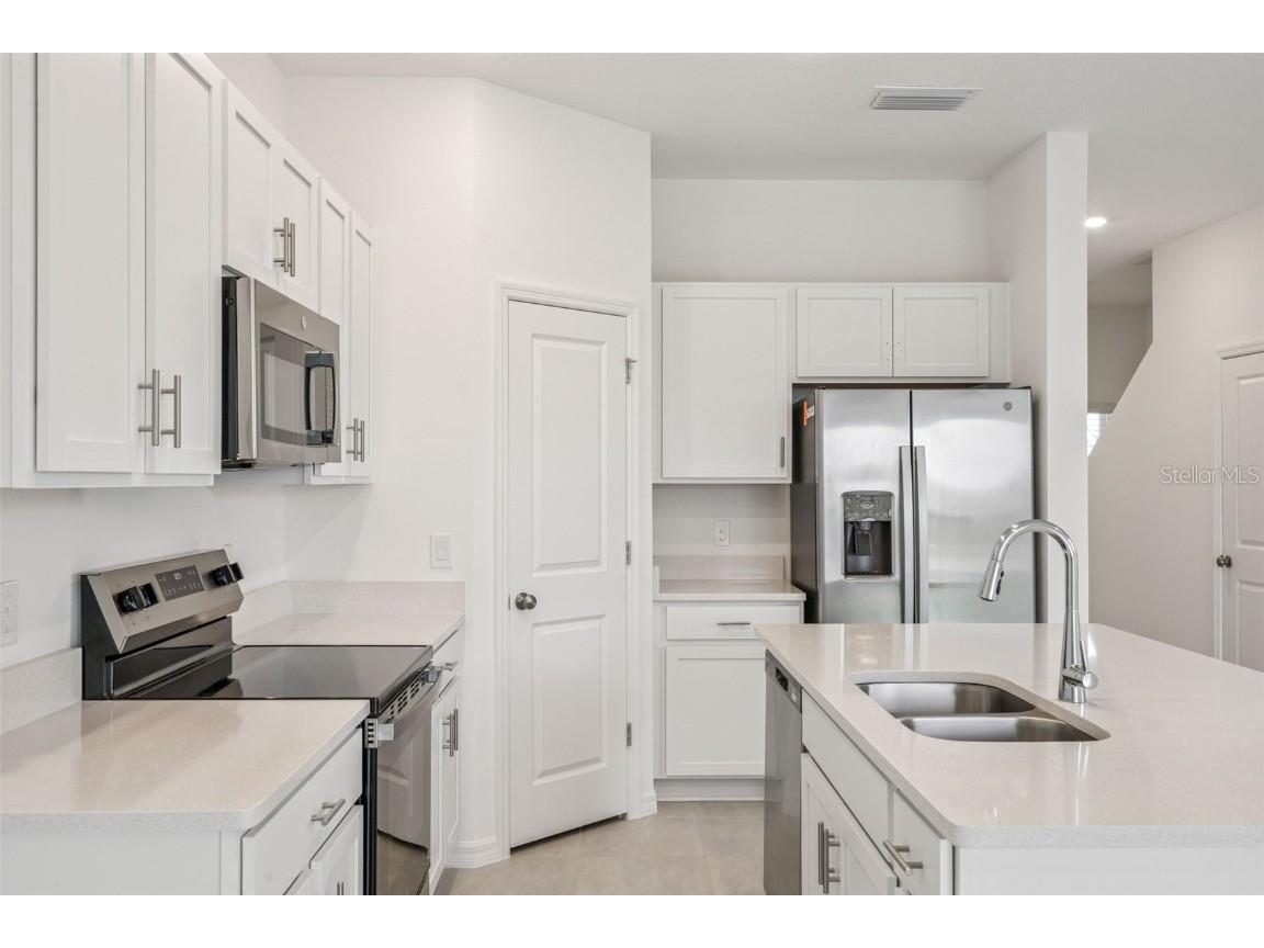 7621 Waterscape Drive Groveland FL 34736 G5105499 image3