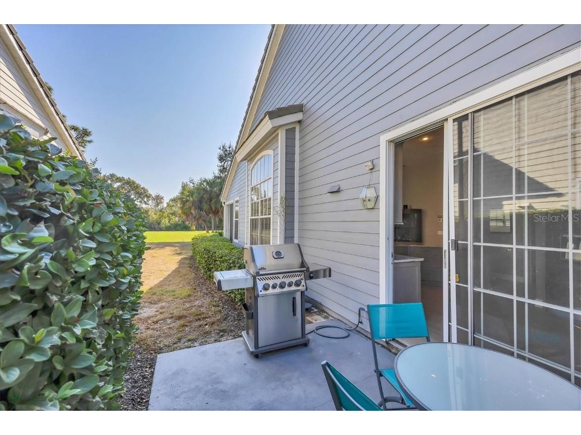 7621 Whitebridge Glen University Park FL 34201 A4673346 image13