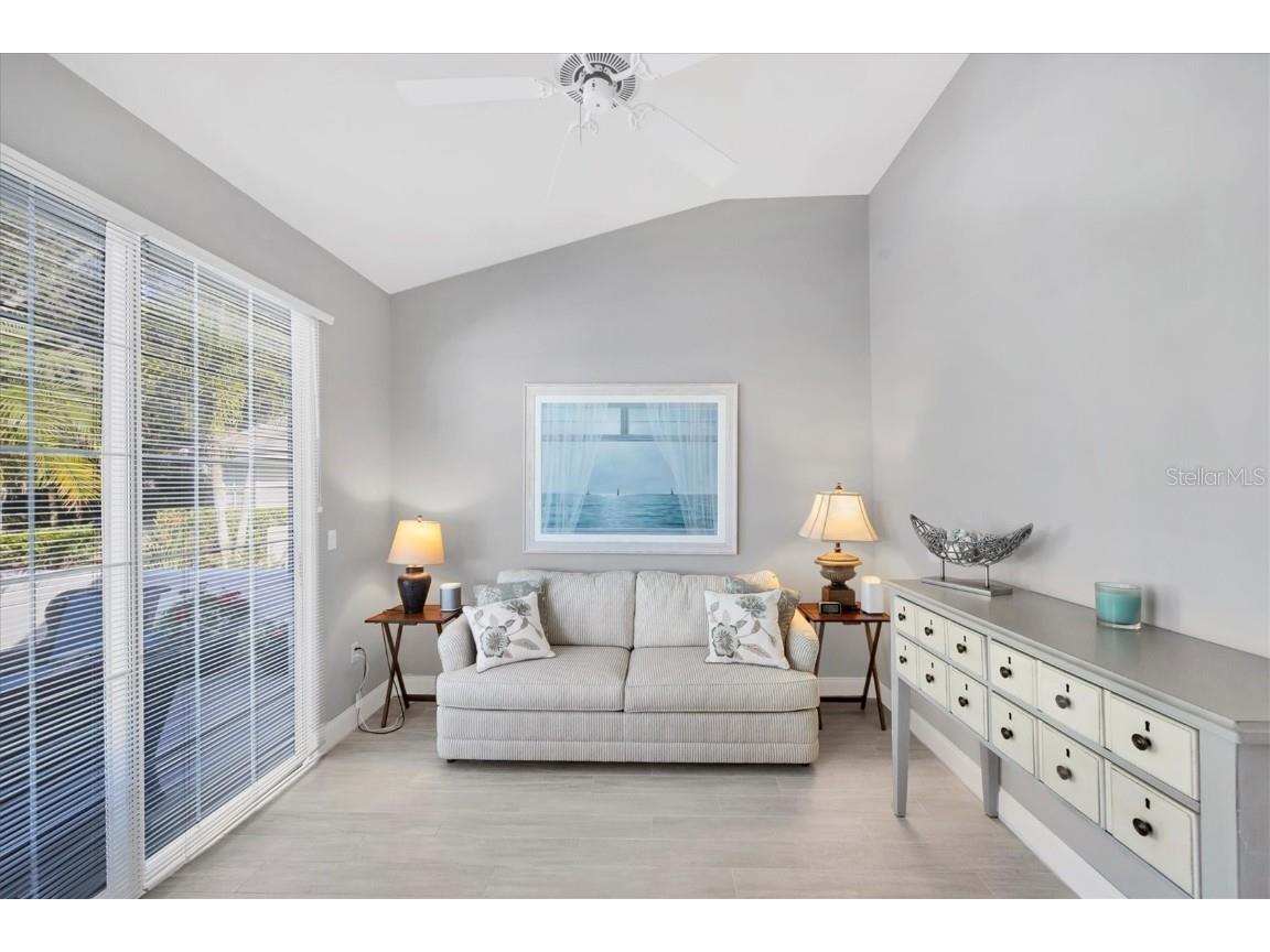 7621 Whitebridge Glen University Park FL 34201 A4673346 image23