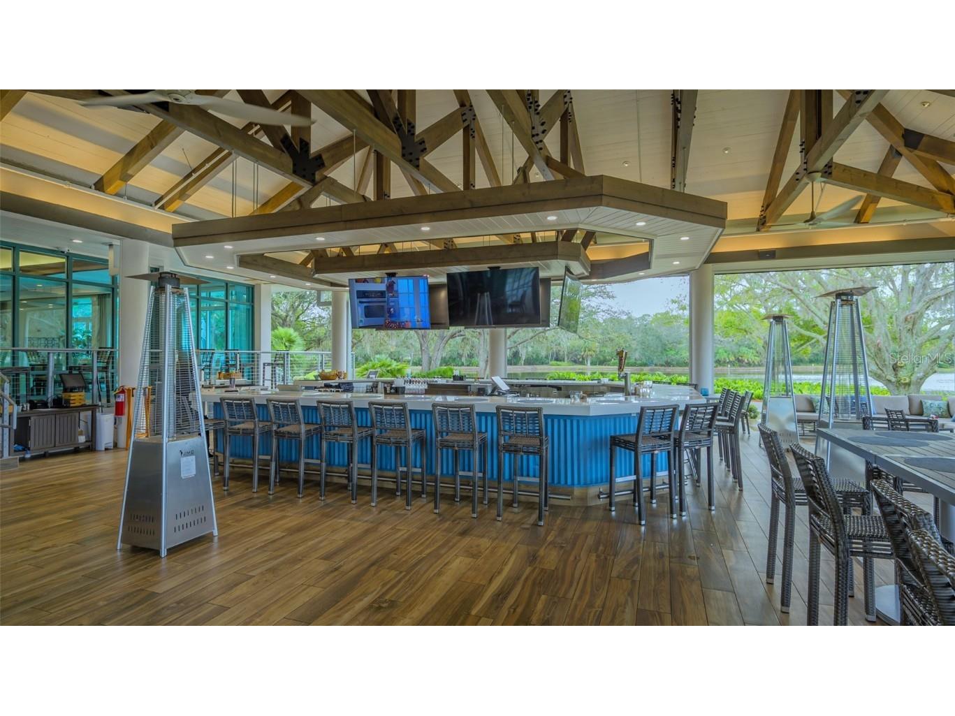 7621 Whitebridge Glen University Park FL 34201 A4673346 image51