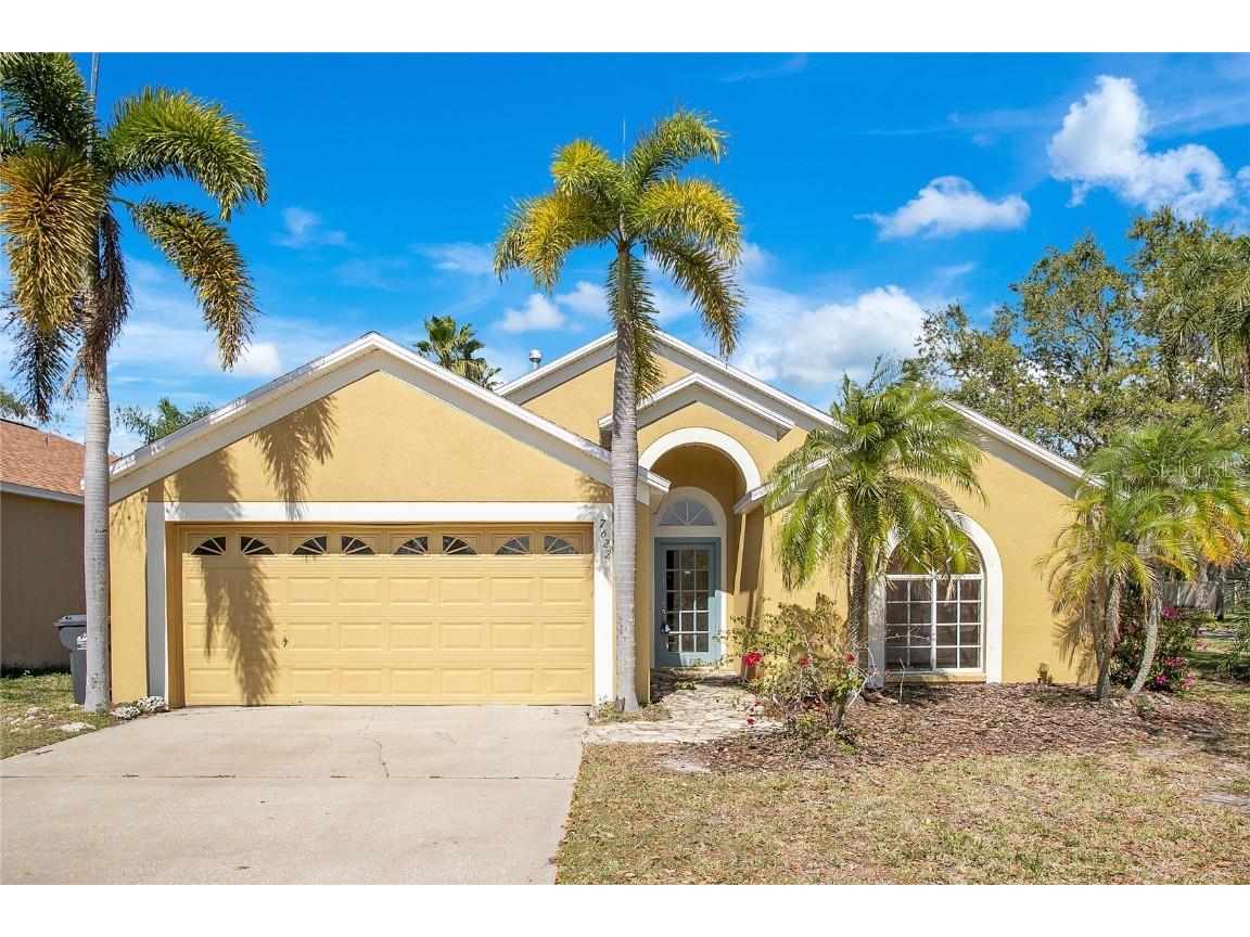 7622 Hampshire Garden Place Apollo Beach FL 33572 O6284570 image1