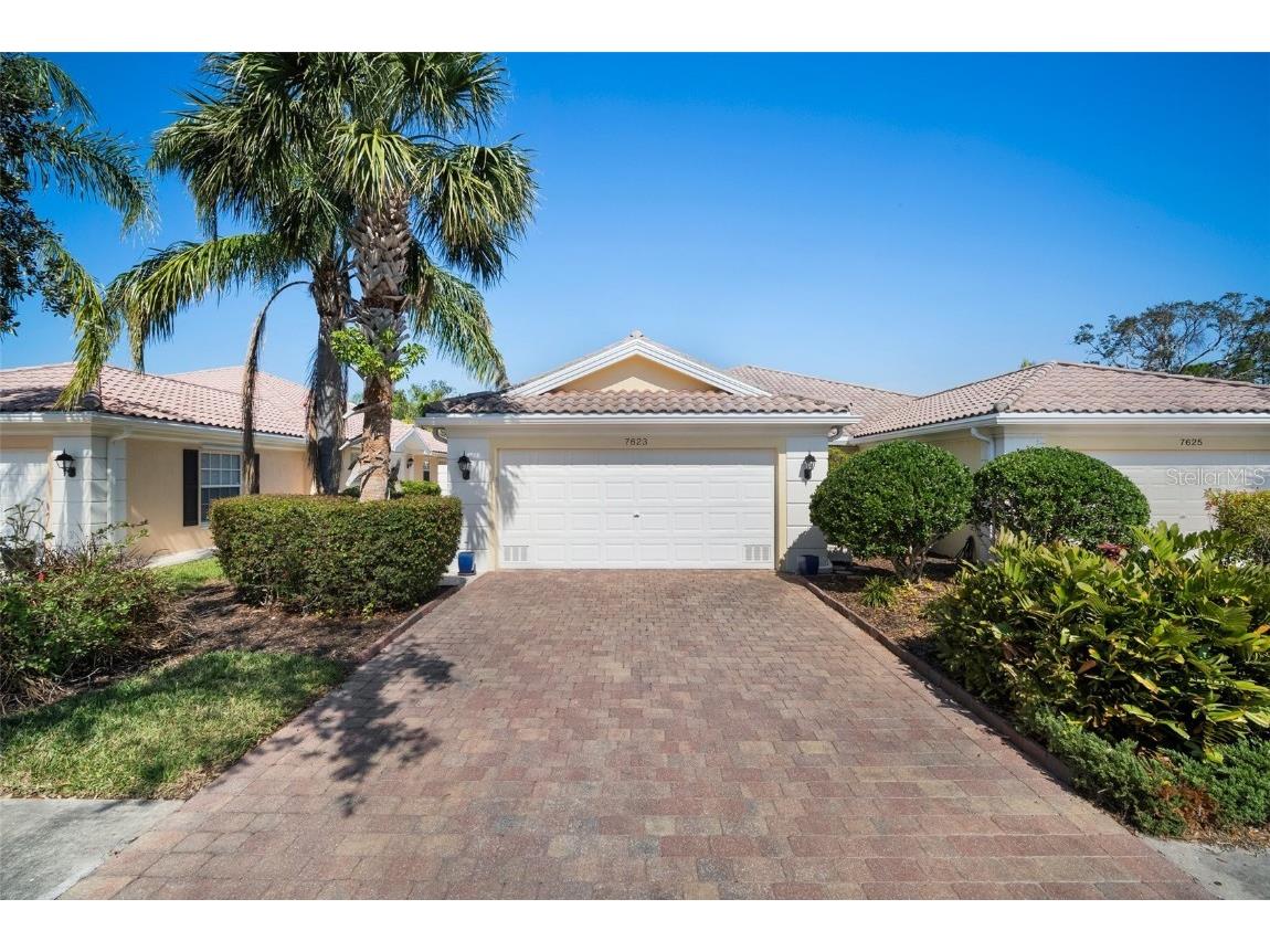 7623 Camminare Drive Sarasota FL 34238 A4642620 image1
