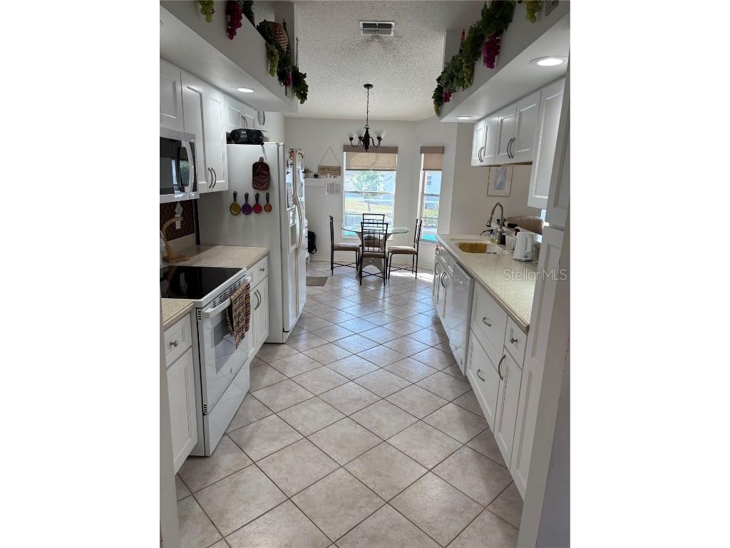 7623 Leighton Circle New Port Richey FL 34654 W7881455 image7