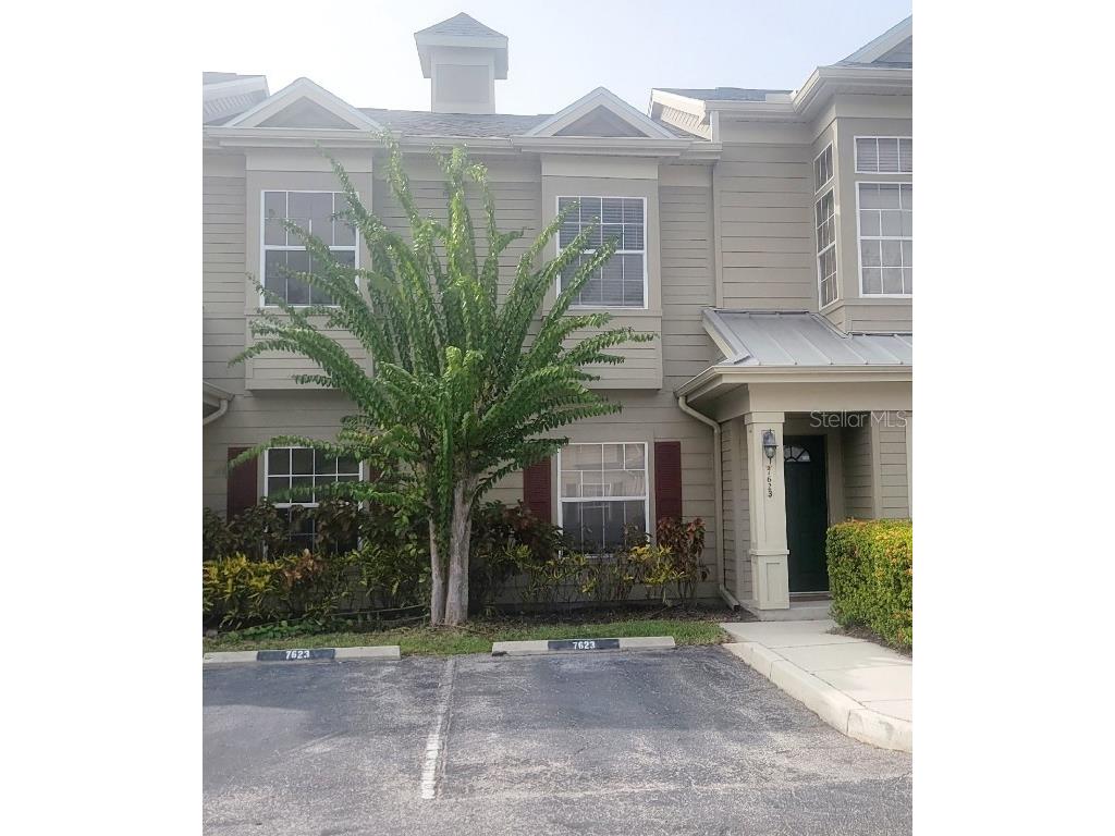 7623 Plantation Circle University Park FL 34201 A4581213 image1