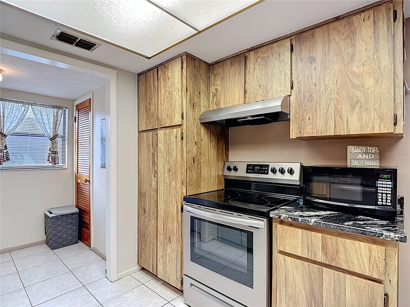 7623 Radcliffe Circle #101A Port Richey FL 34668 W7882392 image12