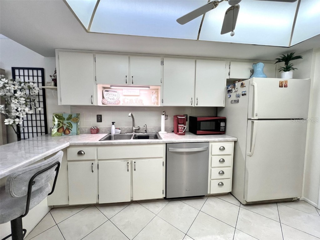7623 Radcliffe Circle #211A Port Richey FL 34668 TB8348217 image29
