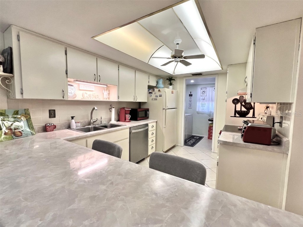 7623 Radcliffe Circle #211A Port Richey FL 34668 TB8348217 image34
