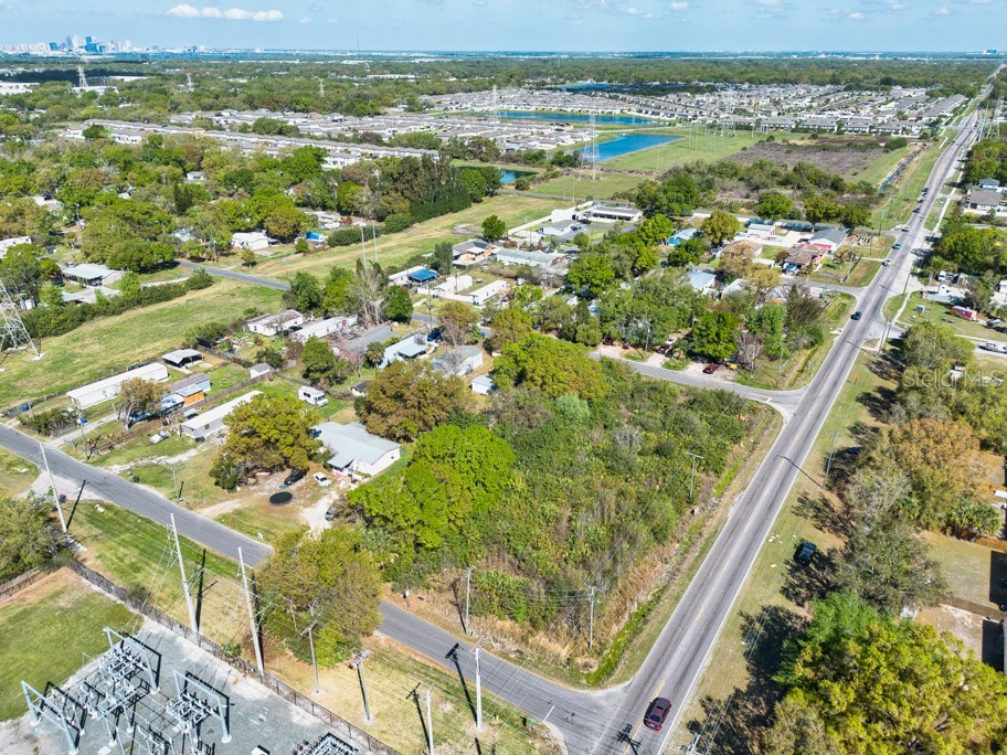 7623 S 51st Avenue Tampa FL 33619 TB8486555 image12
