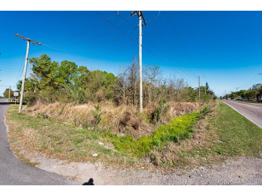 7623 S 51st Avenue Tampa FL 33619 TB8486555 image25
