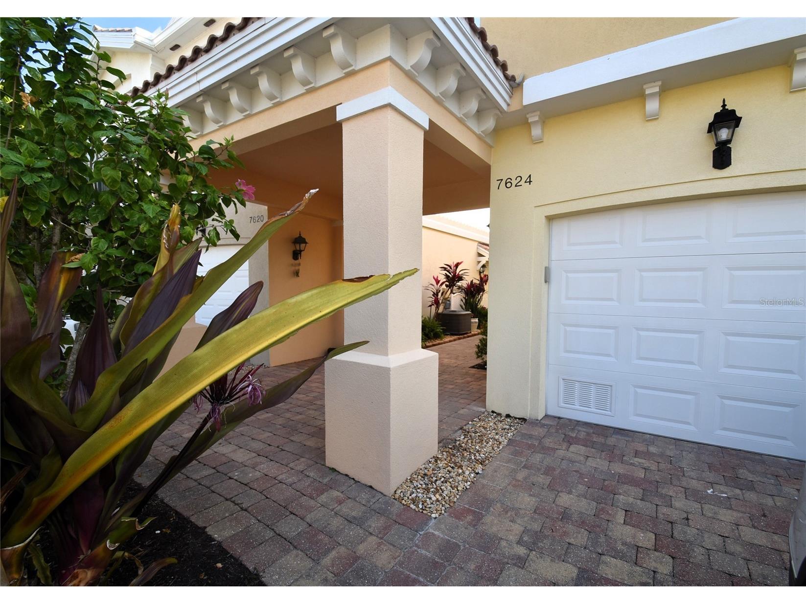7624 Bergamo Avenue #4B Sarasota FL 34238 A4639026 image1