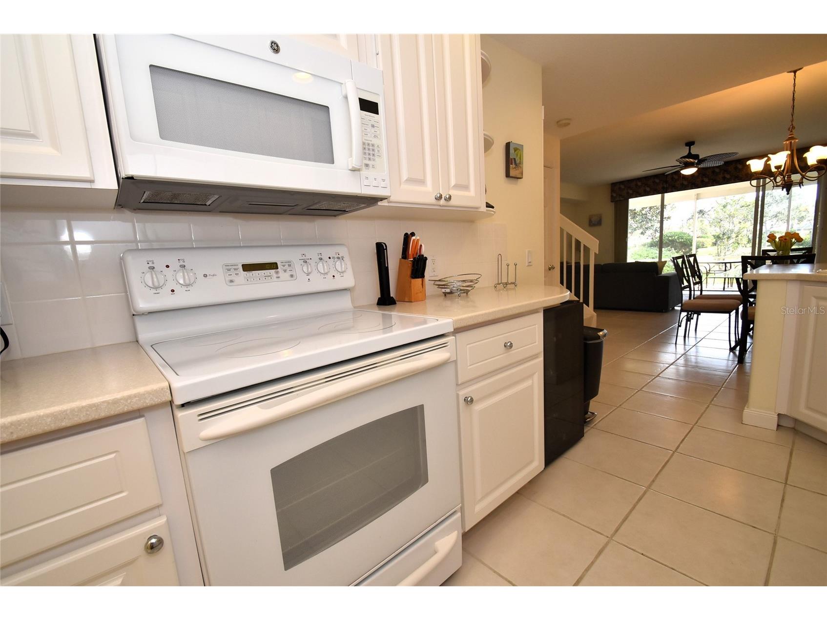 7624 Bergamo Avenue #4B Sarasota FL 34238 A4639026 image14