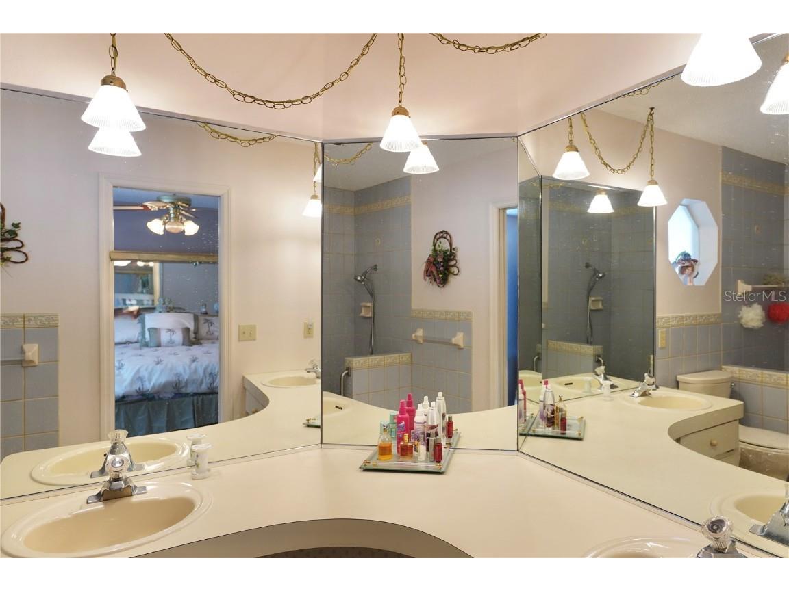 7624 Lake Forest Circle Port Richey FL 34668 TB8410090 image15