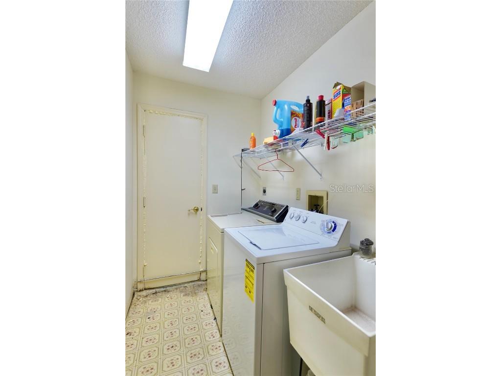 7624 Lake Forest Circle Port Richey FL 34668 TB8410090 image22