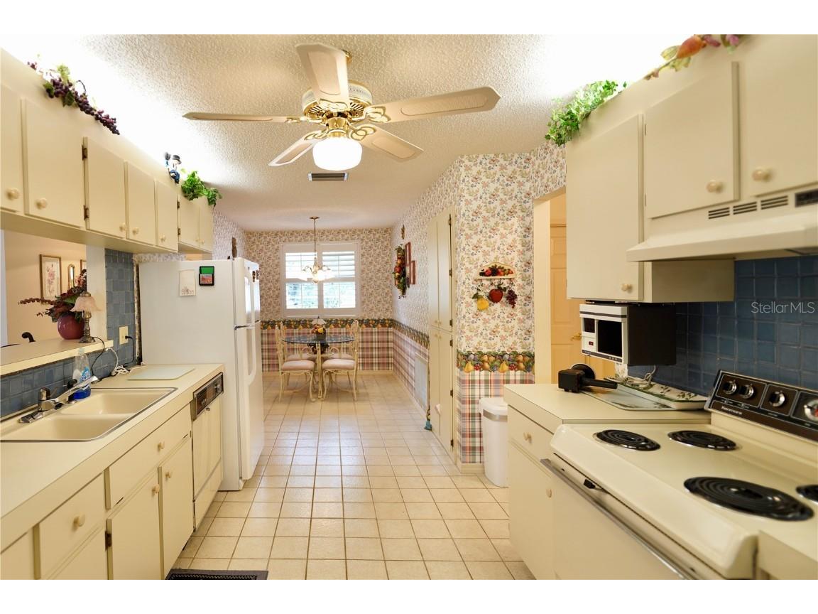 7624 Lake Forest Circle Port Richey FL 34668 TB8410090 image4