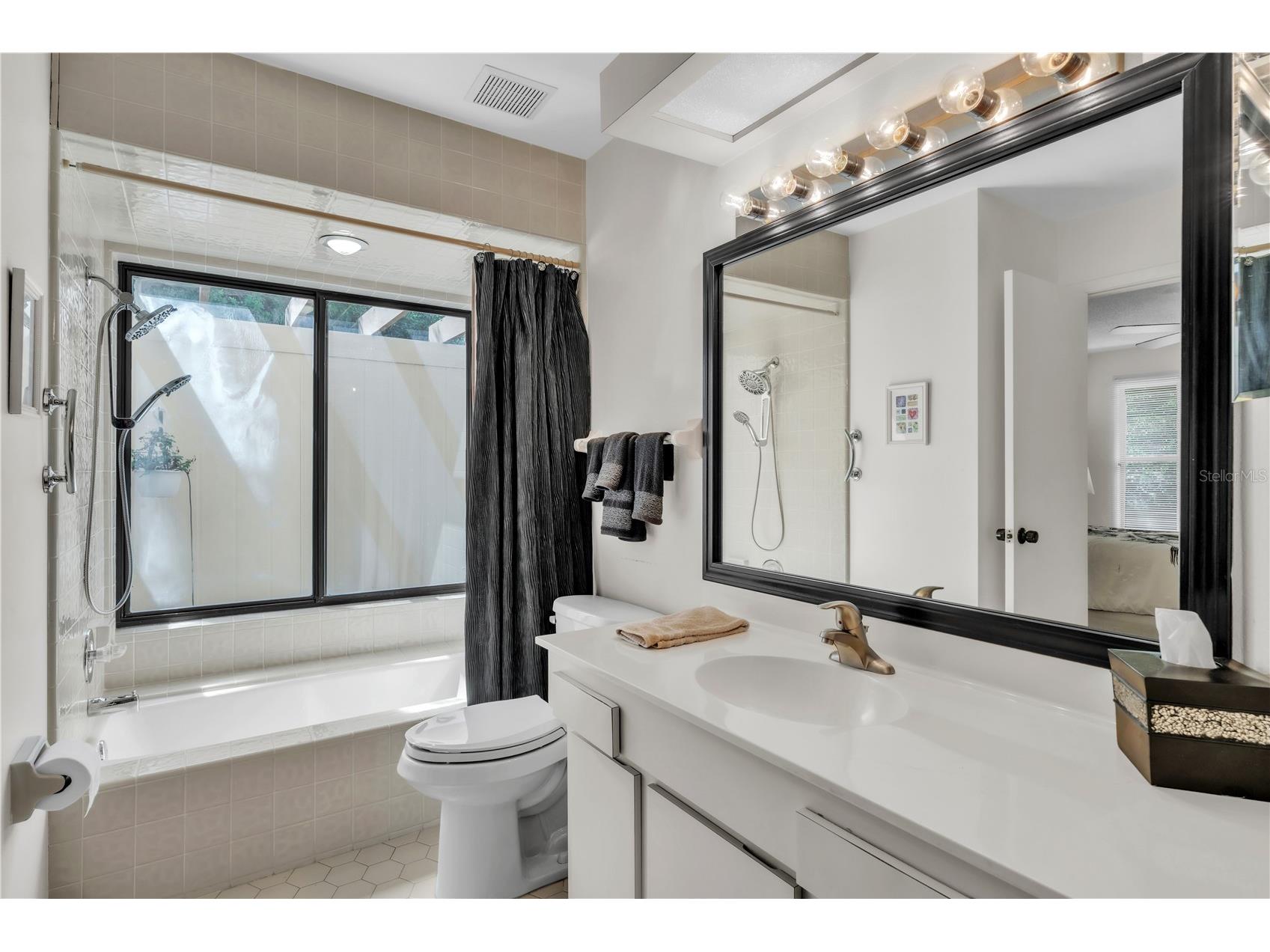 7625 4th Avenue W Bradenton FL 34209 A4685260 image18