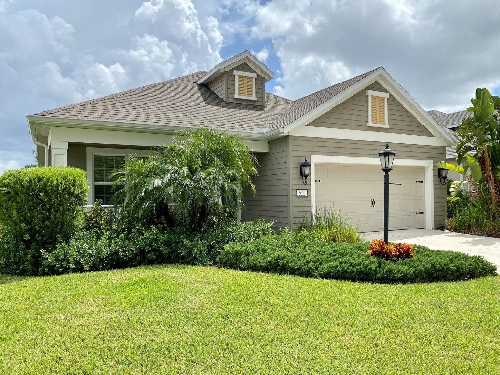 7625 Ridgelake Cir Bradenton FL 34203 A4580057 image1