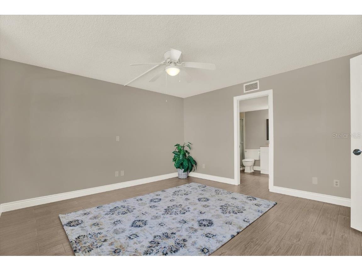 7625 Sun Island Drive S #107 South Pasadena FL 33707 TB8440693 image11