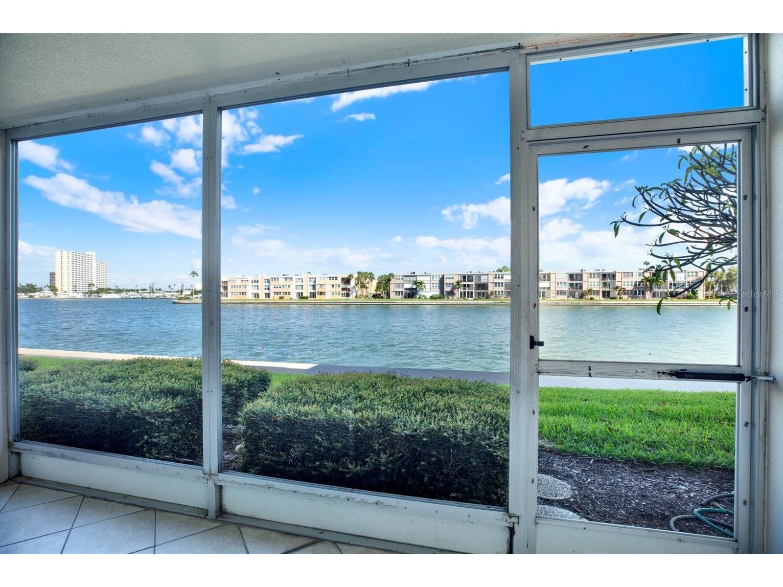 7625 Sun Island Drive S #107 South Pasadena FL 33707 TB8468479 image18