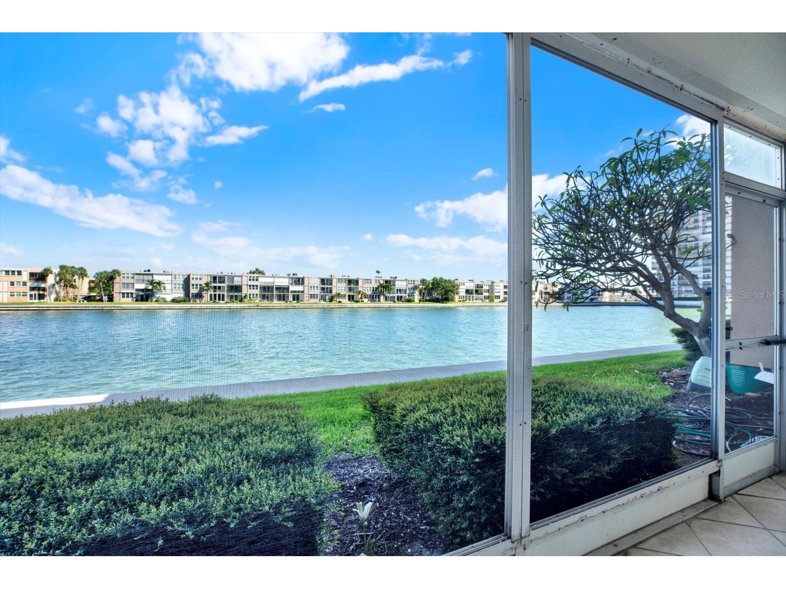 7625 Sun Island Drive S #107 South Pasadena FL 33707 TB8468479 image3