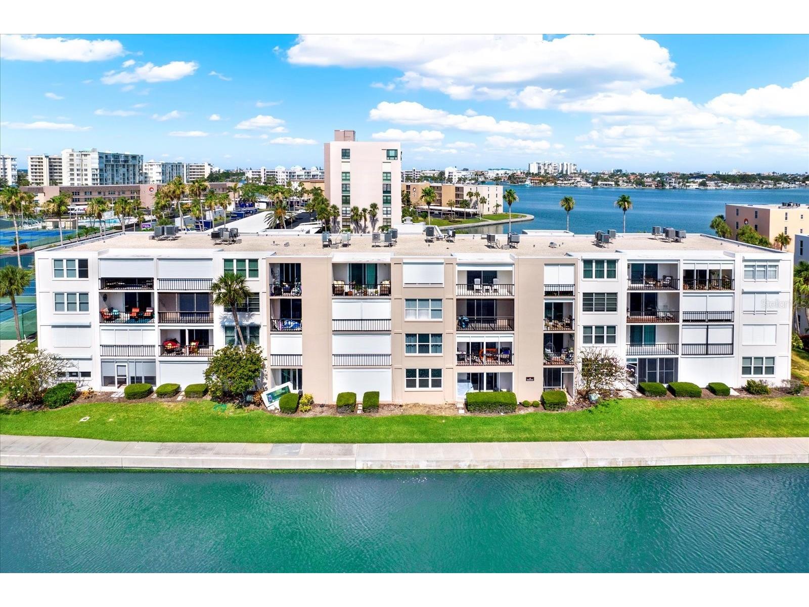 7625 Sun Island Drive S #304 South Pasadena FL 33707 TB8514170 image1