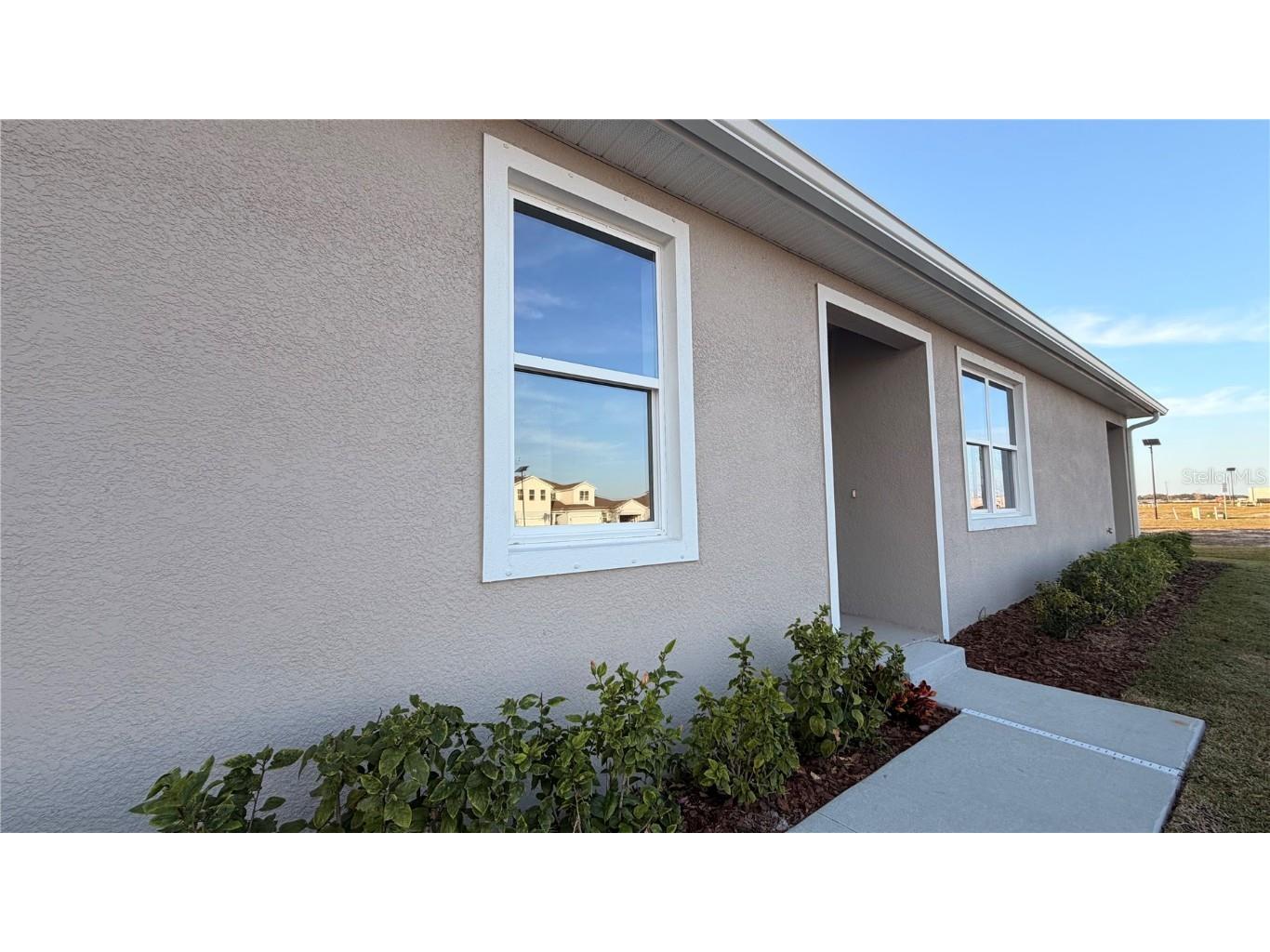 7626 Sea Oak Court Parrish FL 34219 - SEAIRE LAGOON G5105766 image2