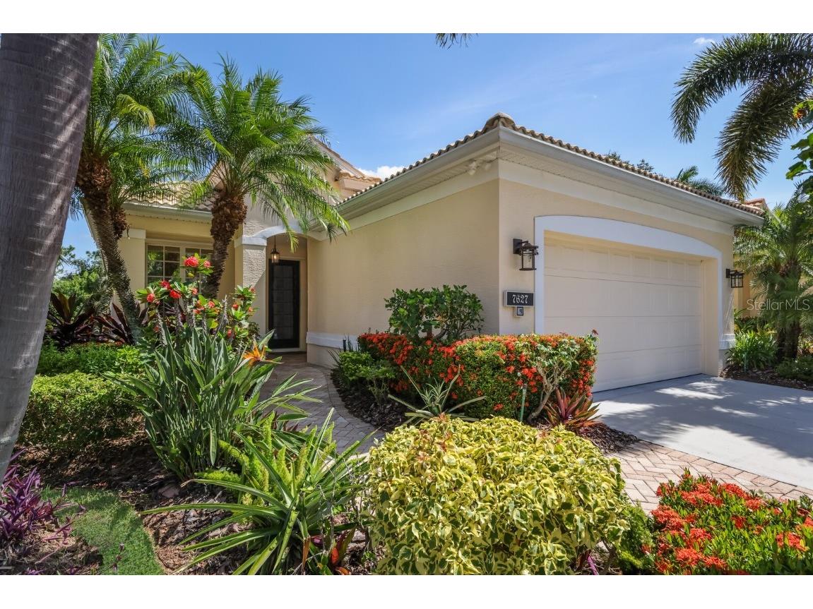 7627 Birds Eye Terrace Bradenton FL 34203 A4576979 image1