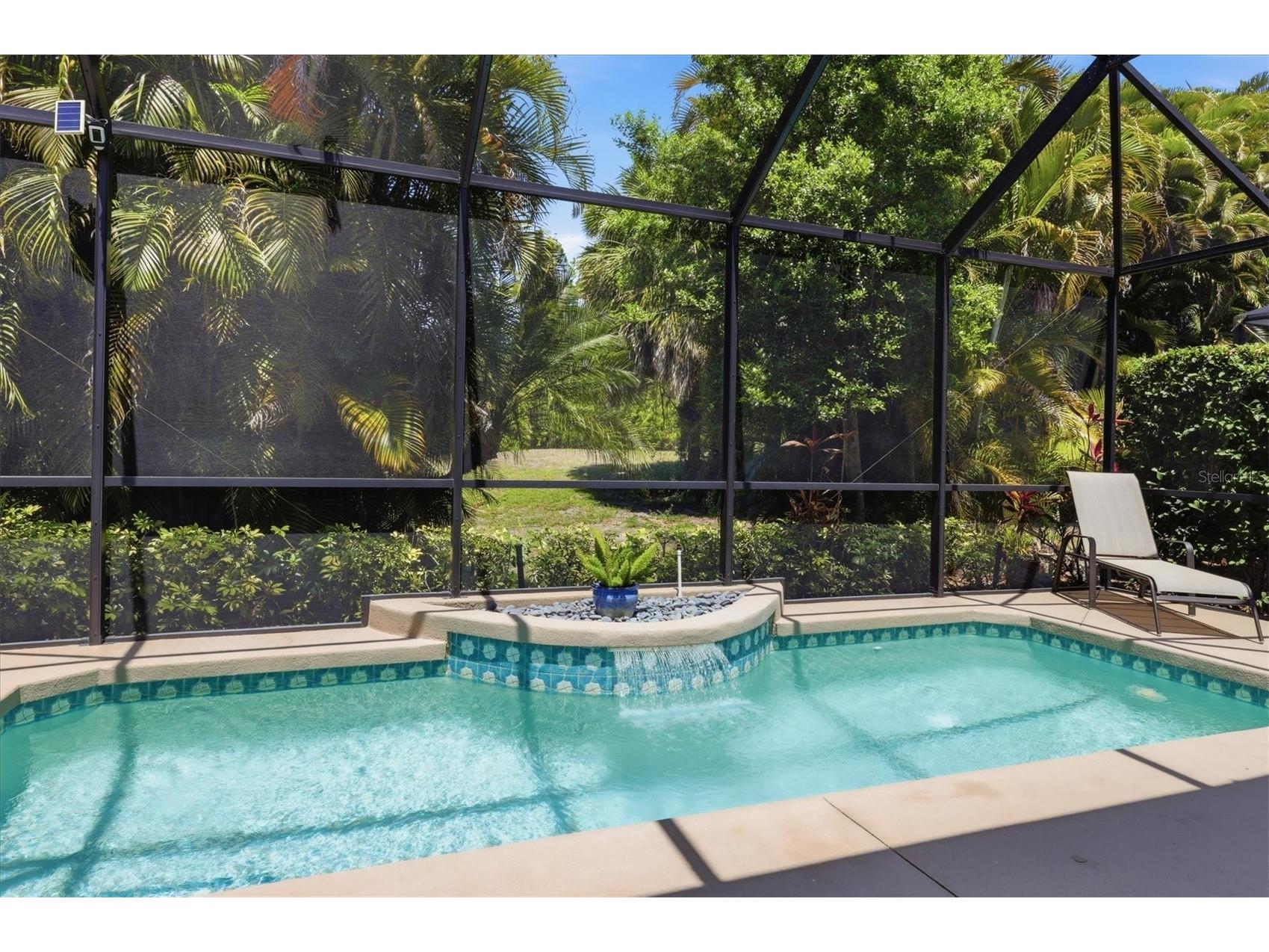7627 Birds Eye Terrace Bradenton FL 34203 A4691118 image10