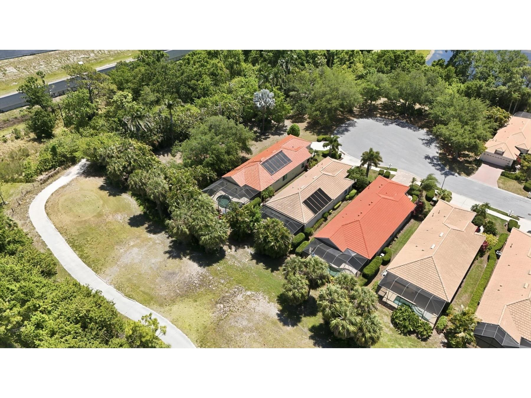 7627 Birds Eye Terrace Bradenton FL 34203 A4691118 image40