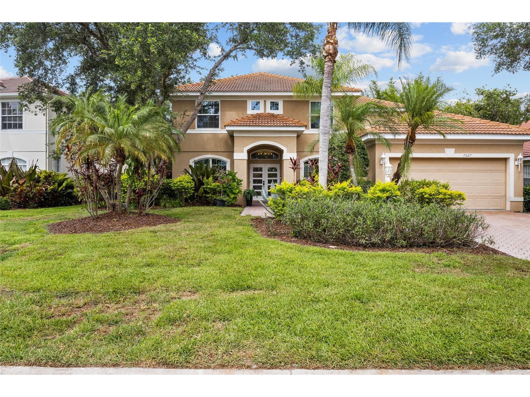 7627 Desert Inn Way Bradenton FL 34202 A4696601 image1