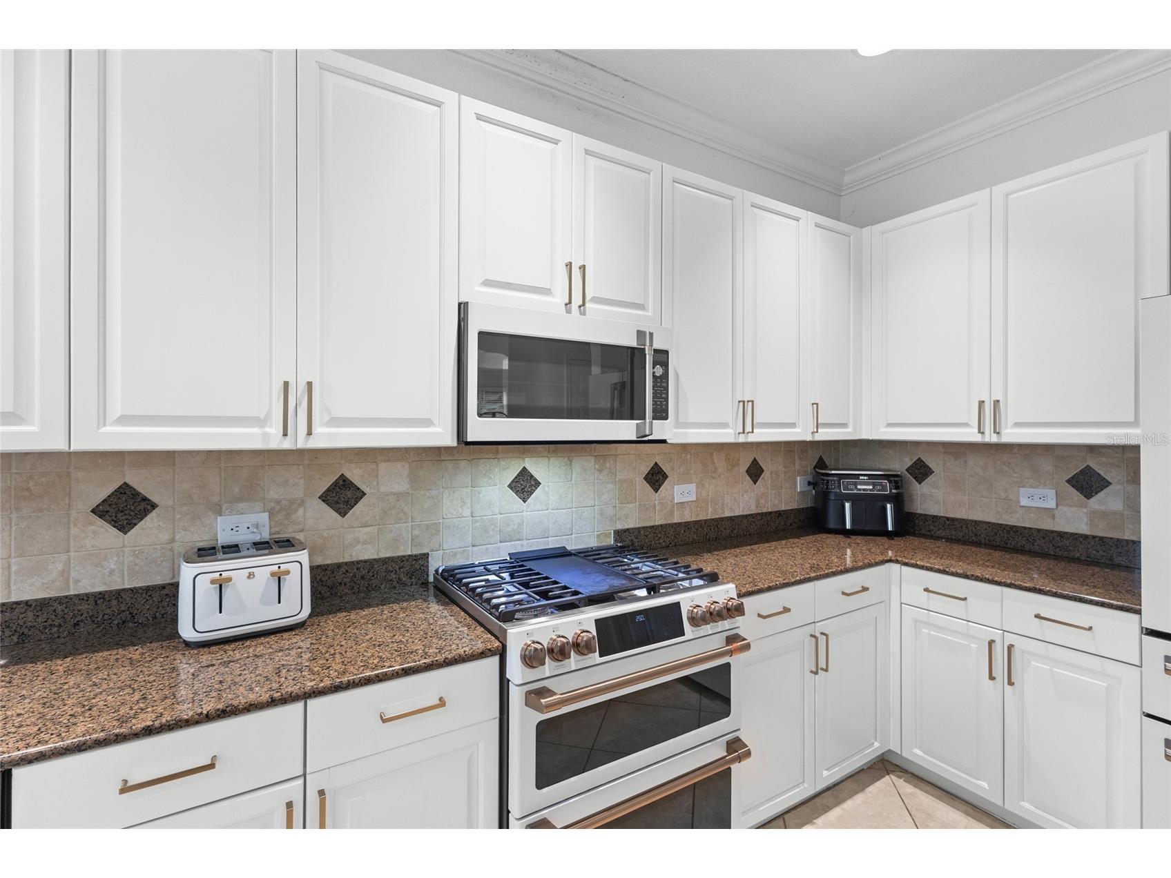 7627 Desert Inn Way Bradenton FL 34202 A4696601 image14